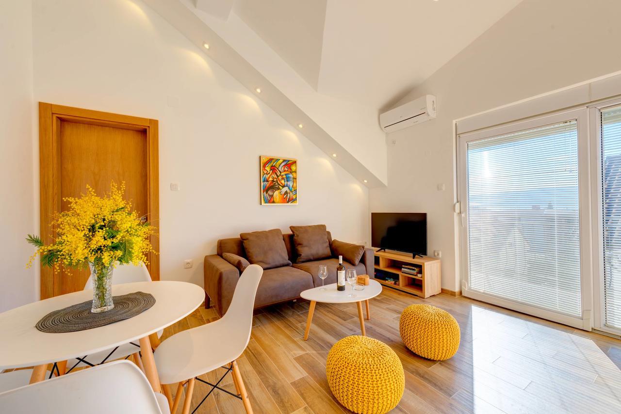 42° North Apartments Тиват Екстериор снимка