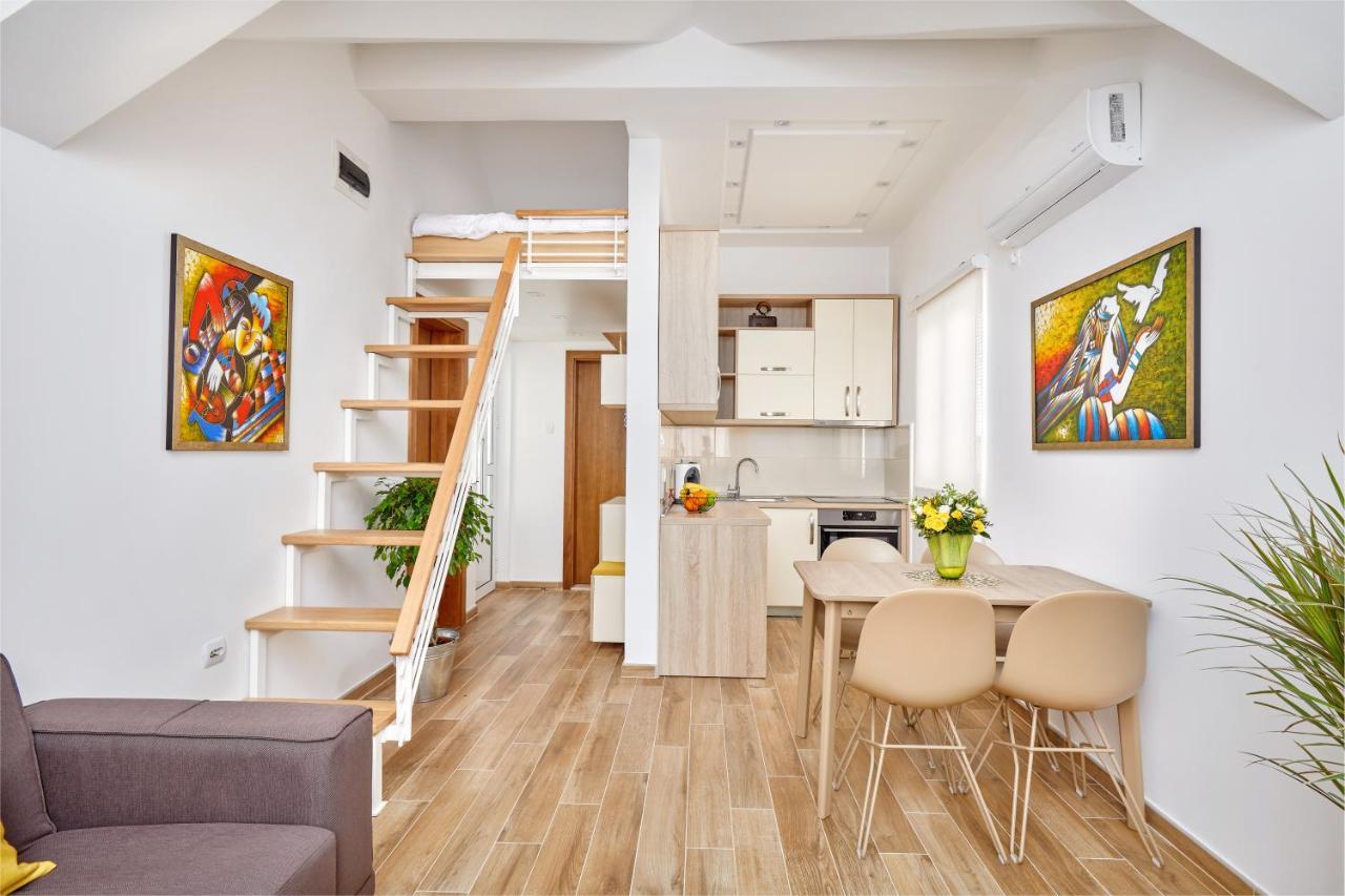 42° North Apartments Тиват Екстериор снимка